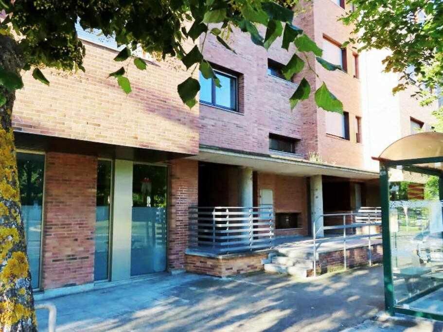 Precioso Atico Con Bonitas Vistas A La Pena Oroel Apartment Jaca Ngoại thất bức ảnh