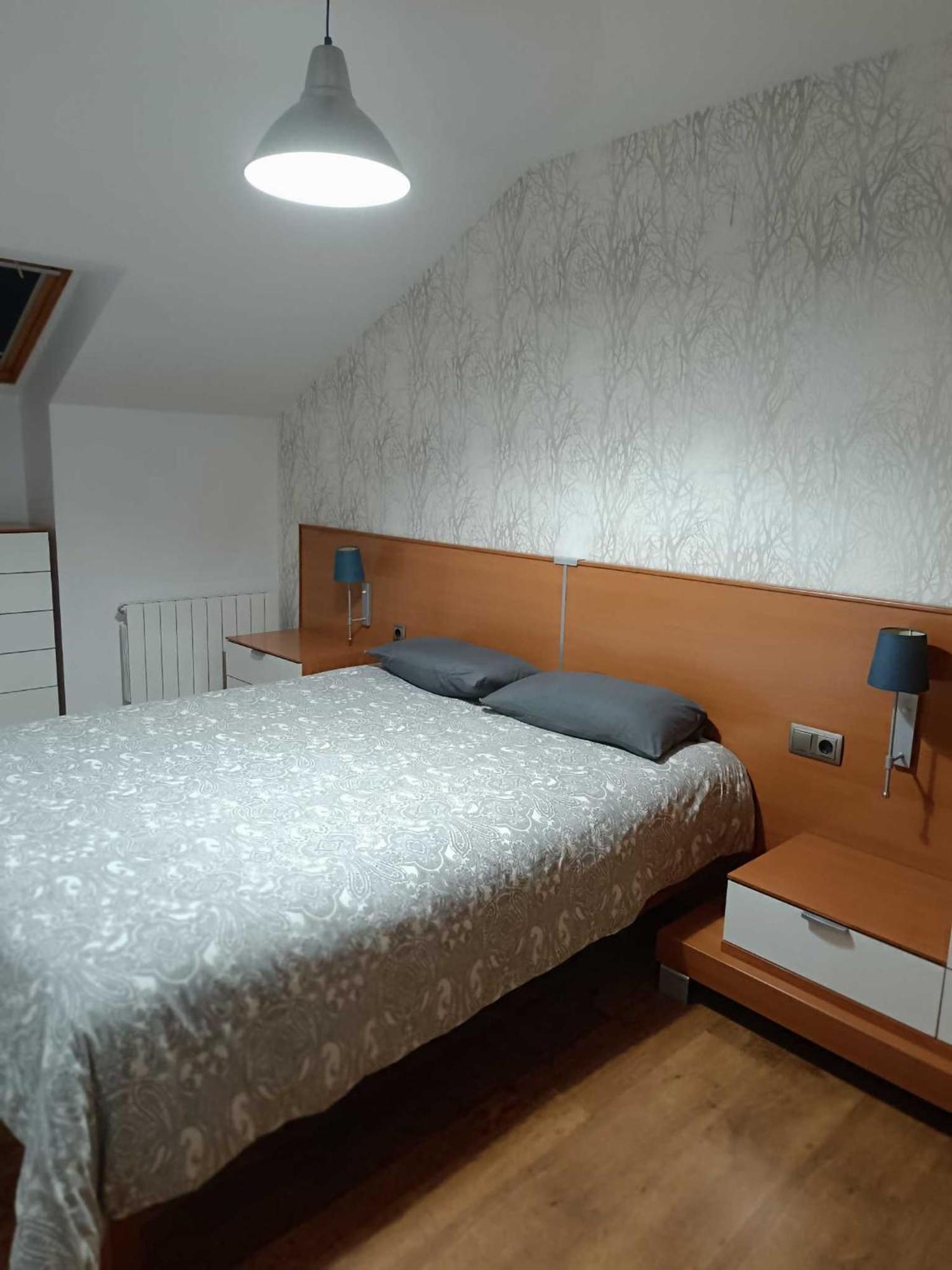 Precioso Atico Con Bonitas Vistas A La Pena Oroel Apartment Jaca Ngoại thất bức ảnh